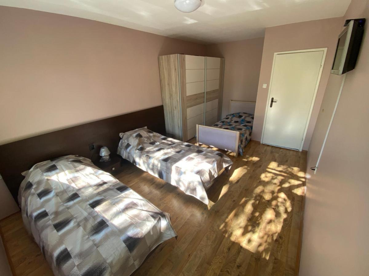 J&Z Rooms Бургас Экстерьер фото